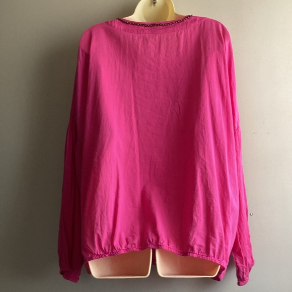 Michael Kors blouse/top size 2X pink with beads around neck. - Picture 4 of 7